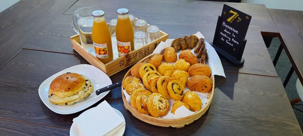 petit dejeuner 1024x461 1