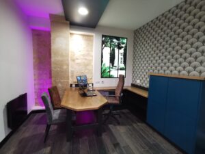 Bureau 2 4